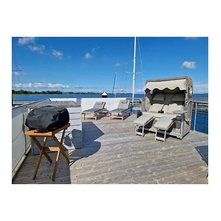 Houseboat Liliput Comfortable Holiday