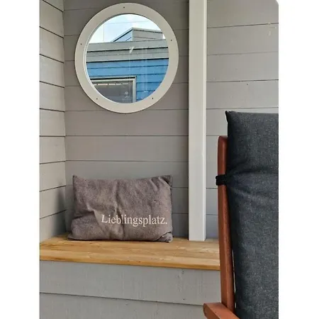 Botel Houseboat Liliput Comfortable Holiday Stralsund