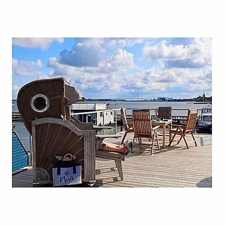 Houseboat Liliput Comfortable Bateau-hôtel 2*