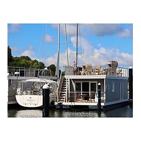 Houseboat Liliput Comfortable 2* Stralsund