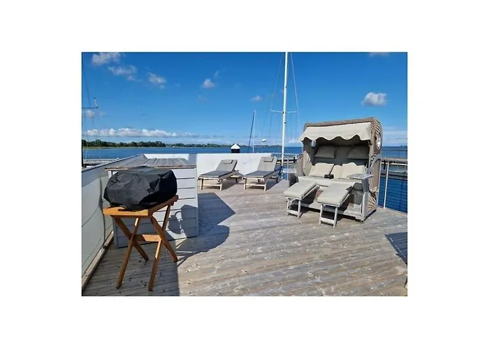 Houseboat Liliput Comfortable