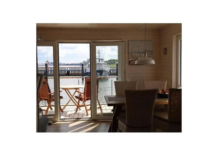 船上ホテル Houseboat Liliput Comfortable 2*