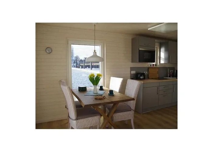 船上ホテル Houseboat Liliput Comfortable